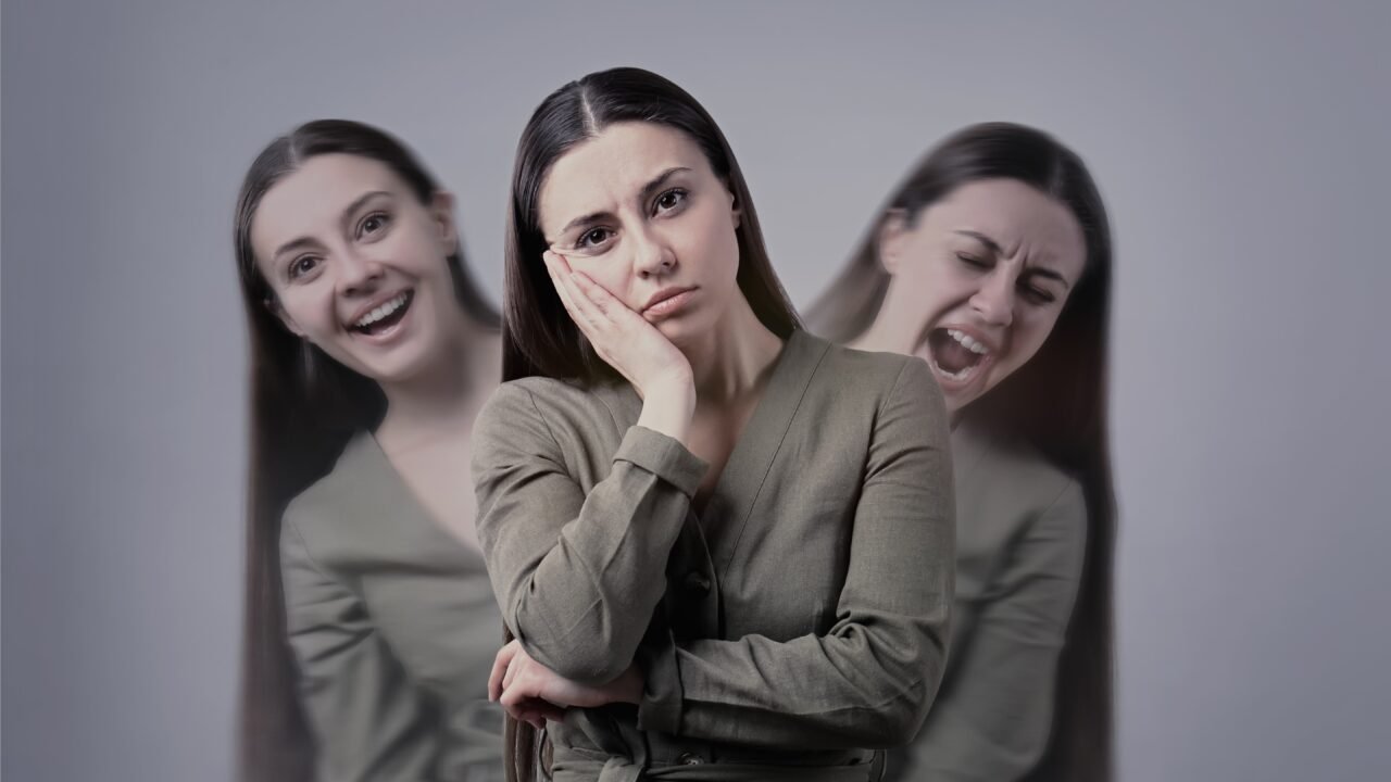Understanding Bipolar Disorder: A Guide to Recognizing the Signs